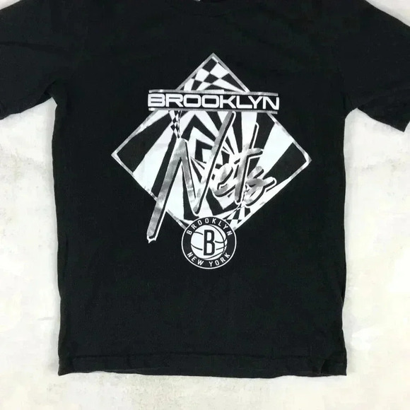 Kids NBA BROOKLYN NETS Black T-shirt Size Medium 10/12 - Picture 3 of 8